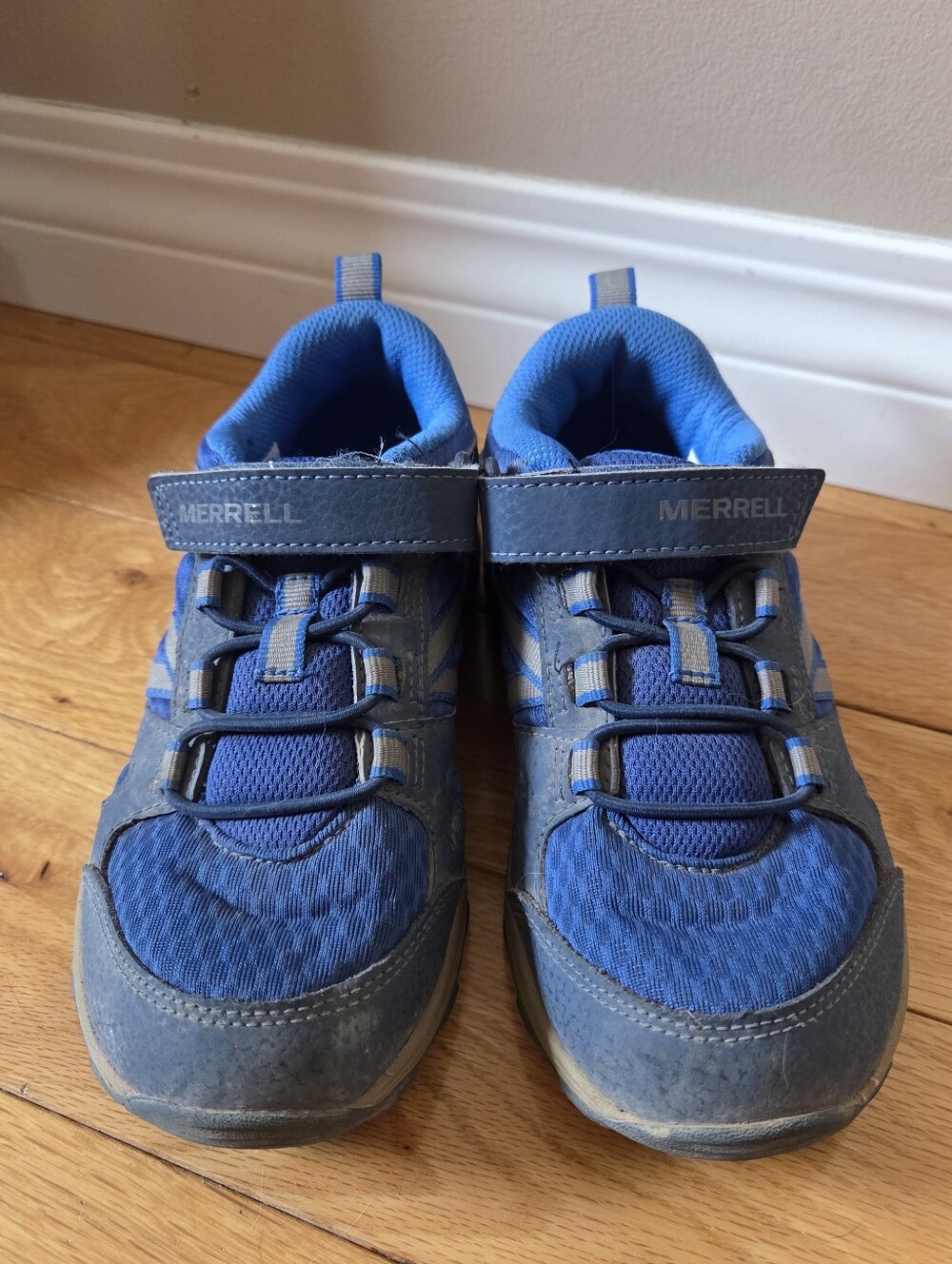 Merrell Kids Outback Low hiking shoes Size 13